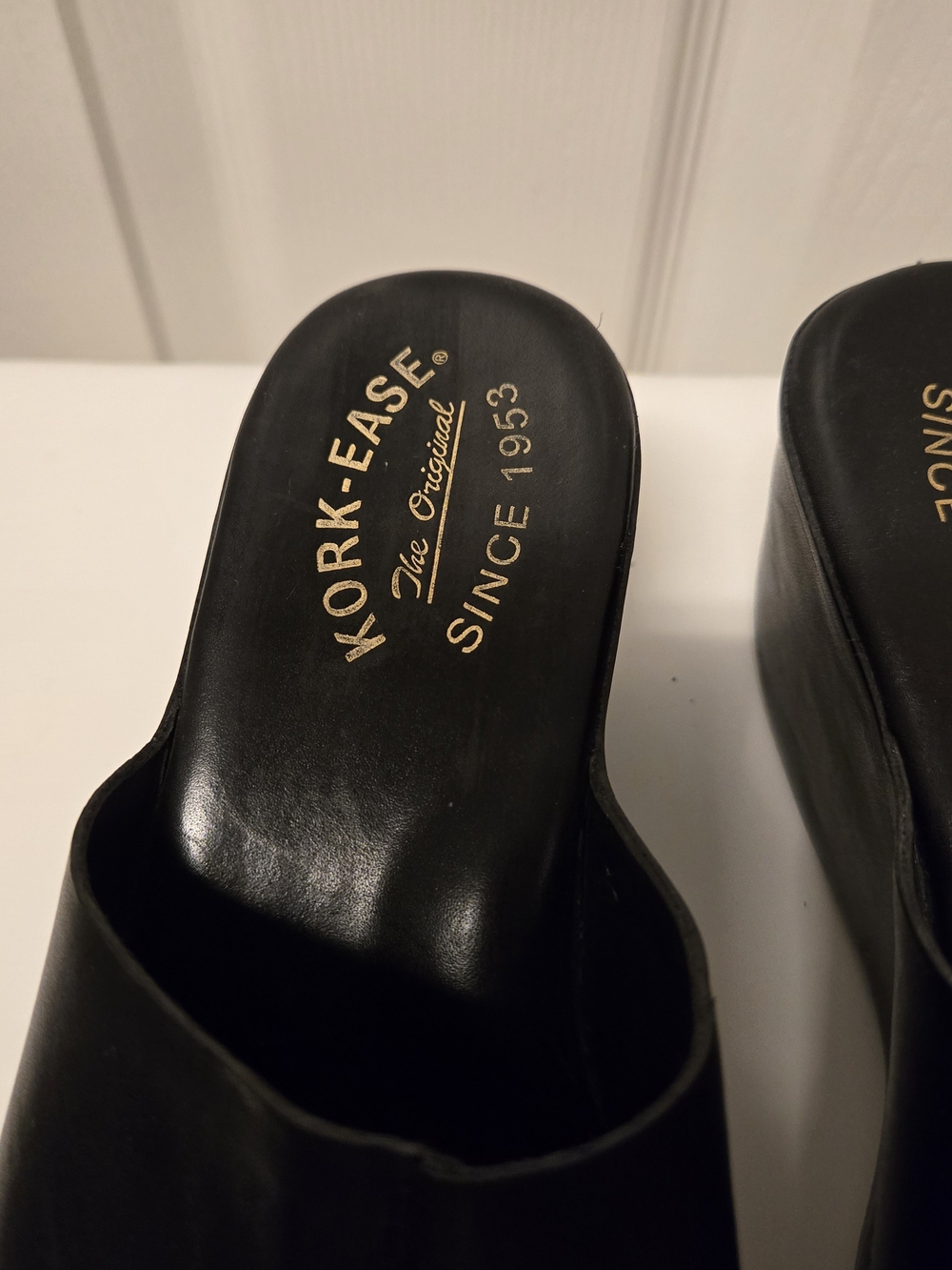 Kork-Ease Black Leather Open-Toe Slide Mules - Picture 3 of 5
